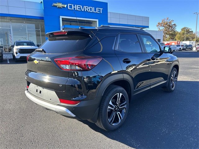 2026 Chevrolet Trailblazer LT photo 4