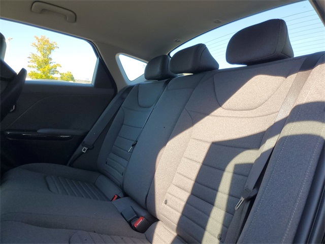 2025 Kia K4 EX photo 8