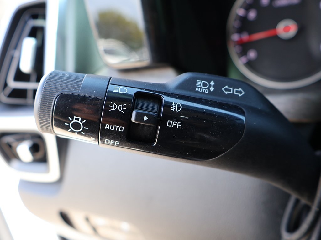 2022 Kia Sorento EX photo 44