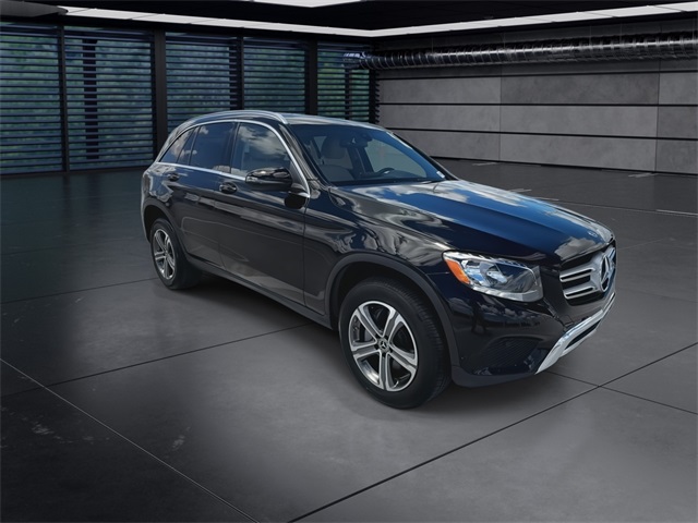 Used 2018 Mercedes-Benz GLC GLC300 with VIN WDC0G4JB5JV048269 for sale in North Miami, FL