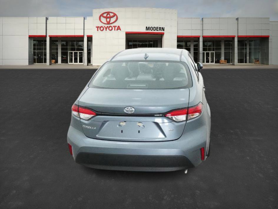 2025 Toyota Corolla LE photo 17