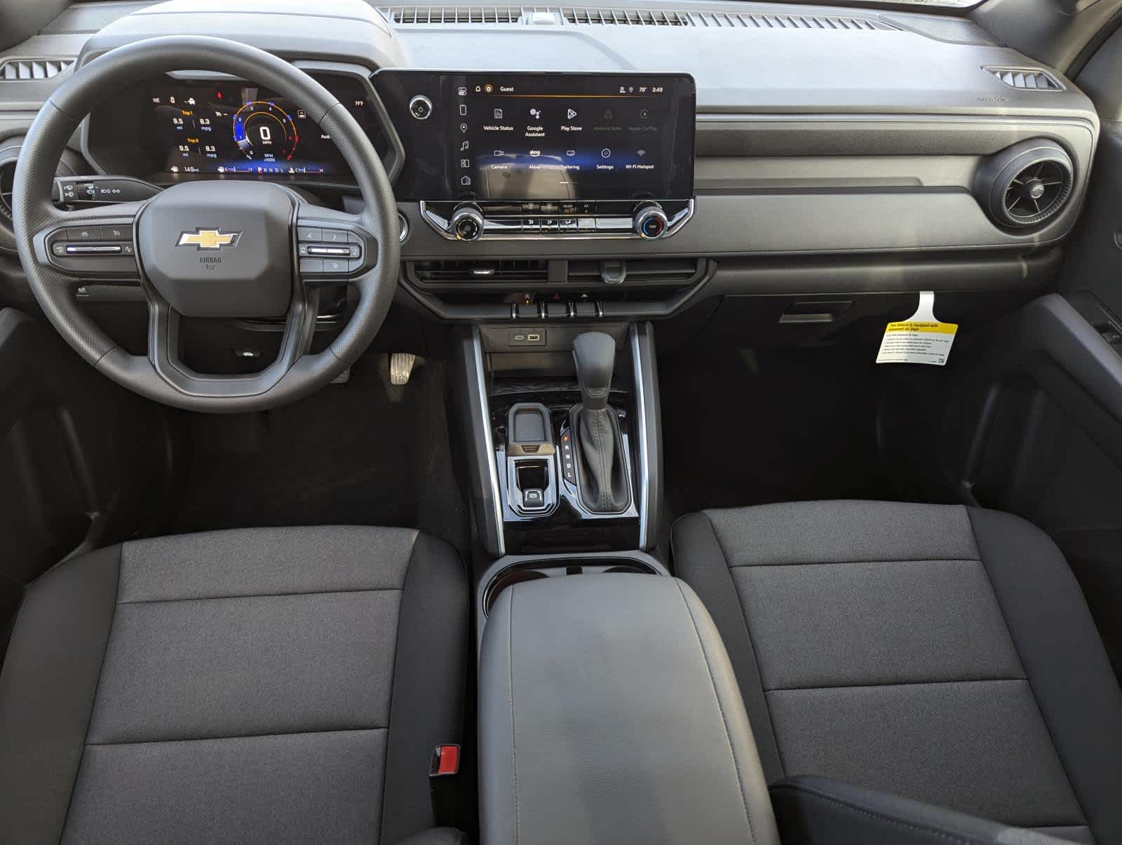 2025 Chevrolet Colorado LT photo 3