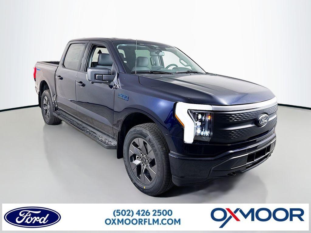 2025 Ford F-150 Lightning Flash's photo