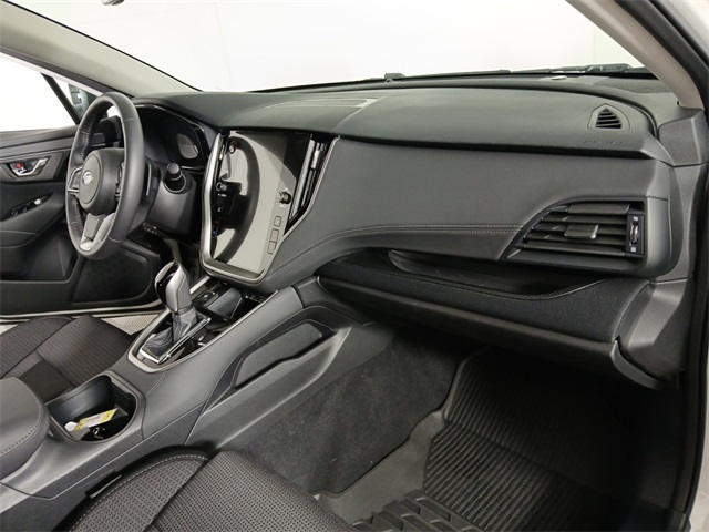 2025 Subaru Outback Premium photo 17