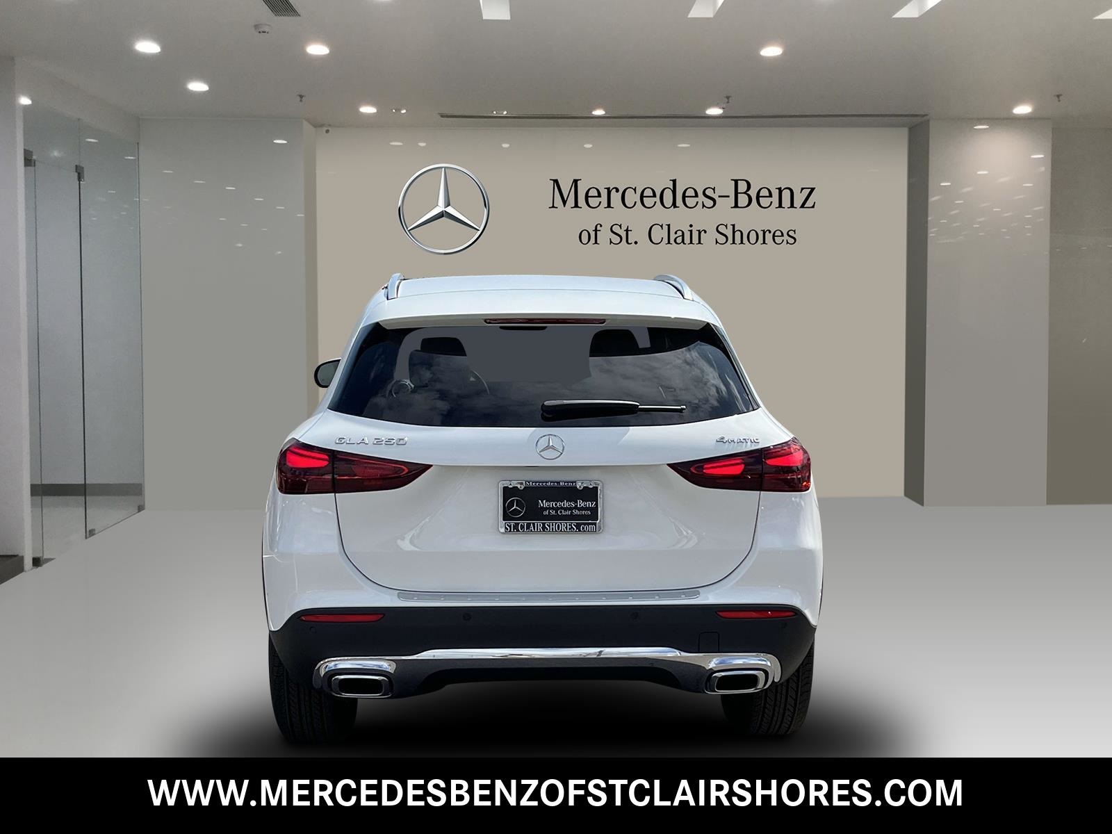 2025 Mercedes Benz GLA 250 4MATIC photo 4