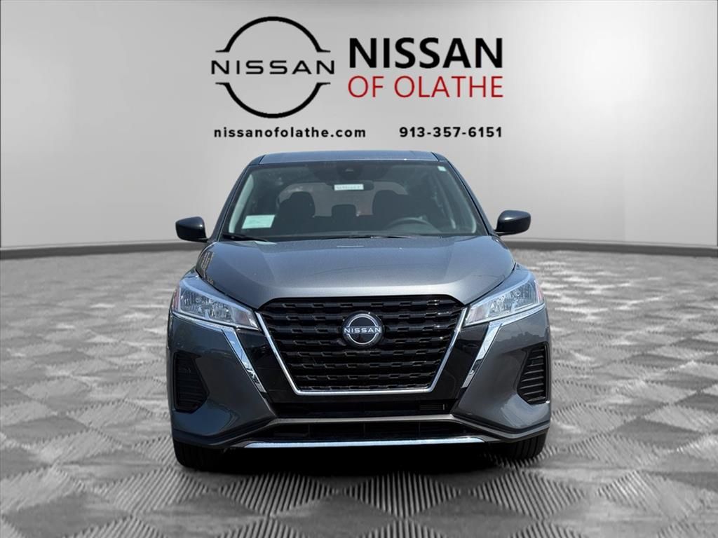 2025 Nissan Kicks Play S photo 25