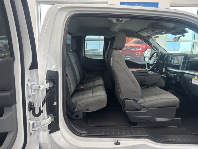2025 Ford F-350 XL photo 33