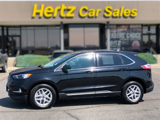 2024 Ford Edge SEL photo 2