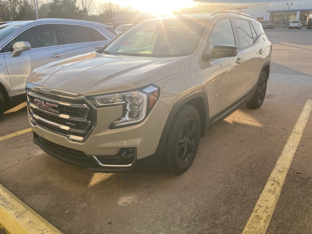 2022 GMC Terrain AT4's photo