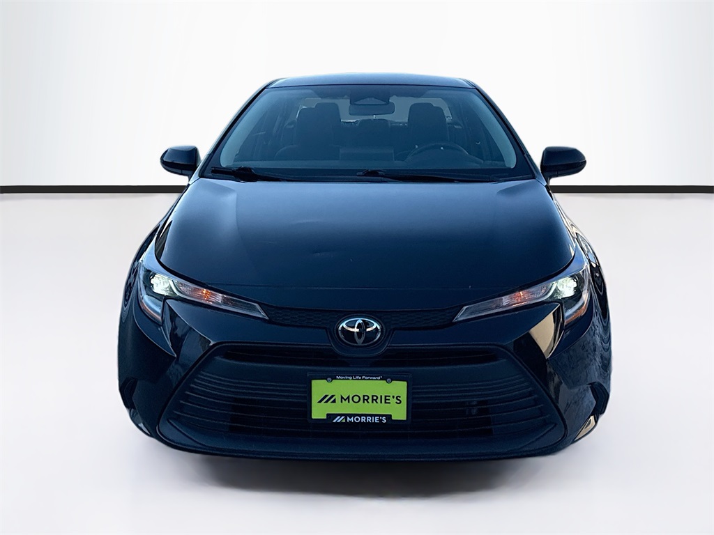 2024 Toyota Corolla LE photo 2