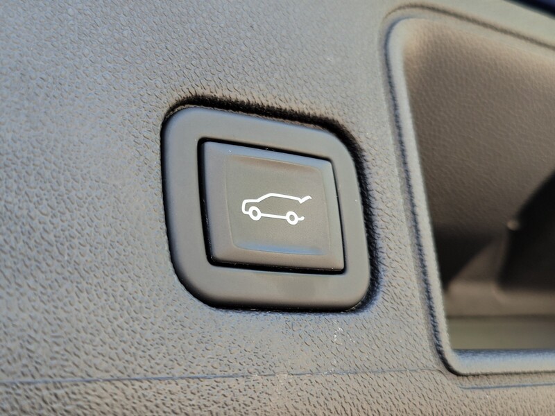 2023 Gmc Terrain SLT photo 14