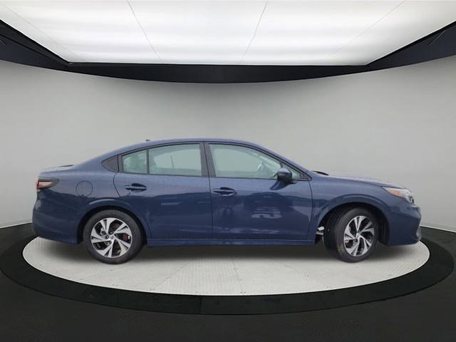2025 Subaru Legacy Premium photo 9