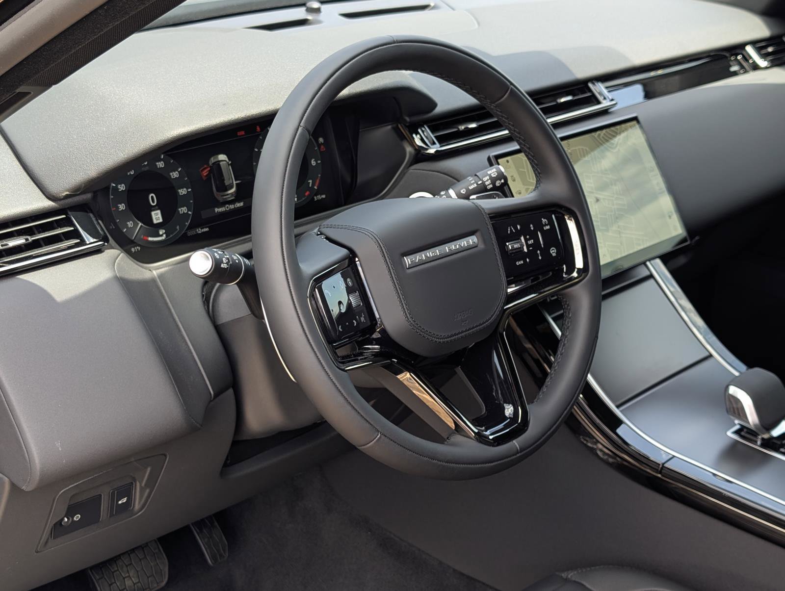 2026 Land Rover Range Rover Velar S photo 25