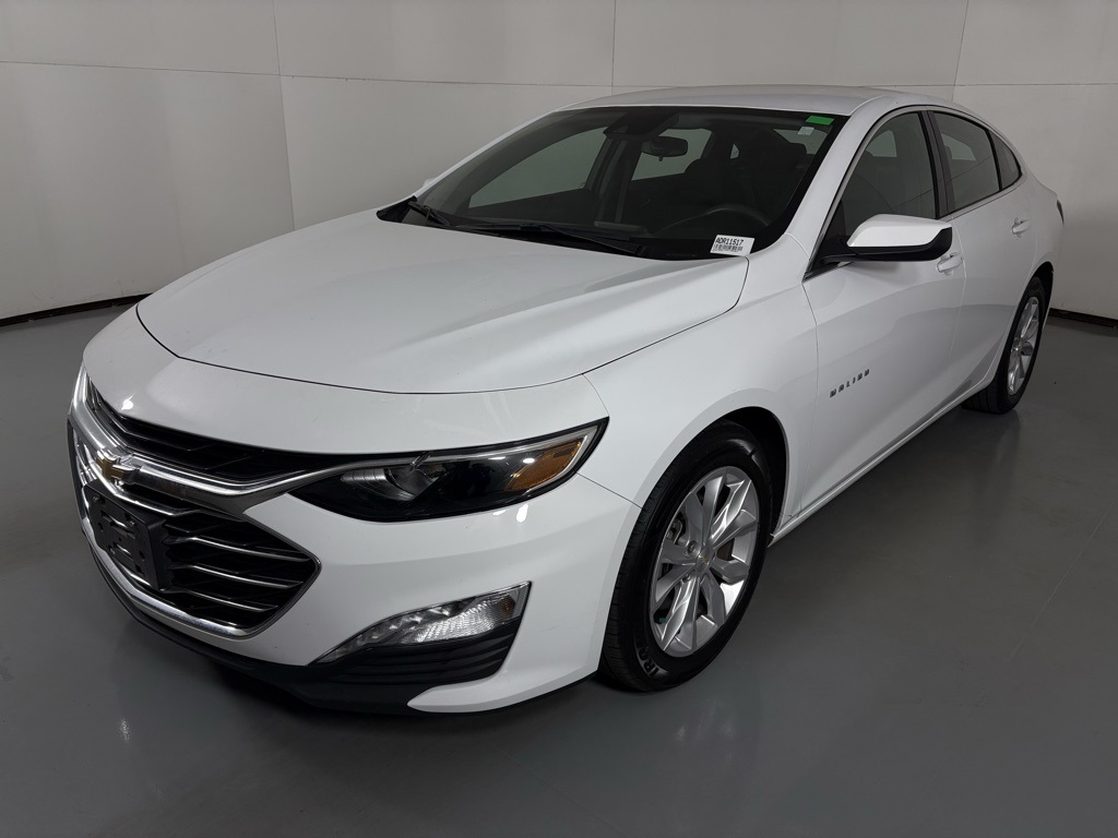 2023 Chevrolet Malibu 1LT photo 3