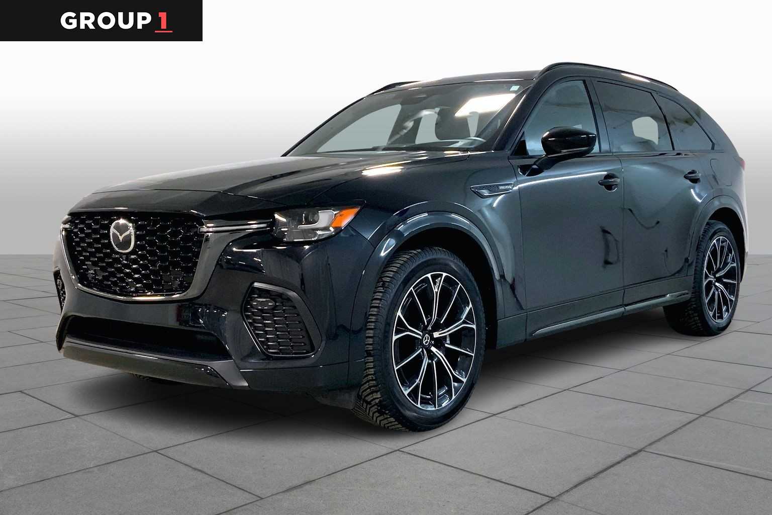 2025 Mazda CX-70 Premium Package's photo