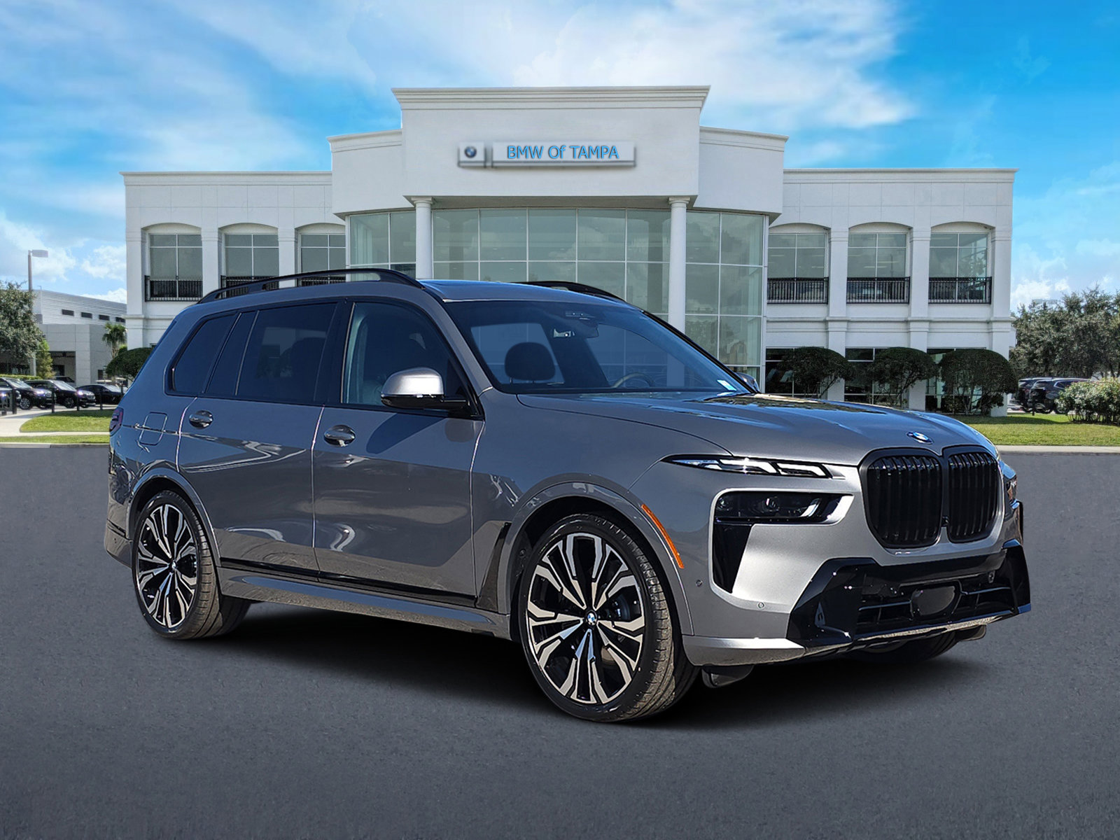 2026 BMW X7 40i's photo