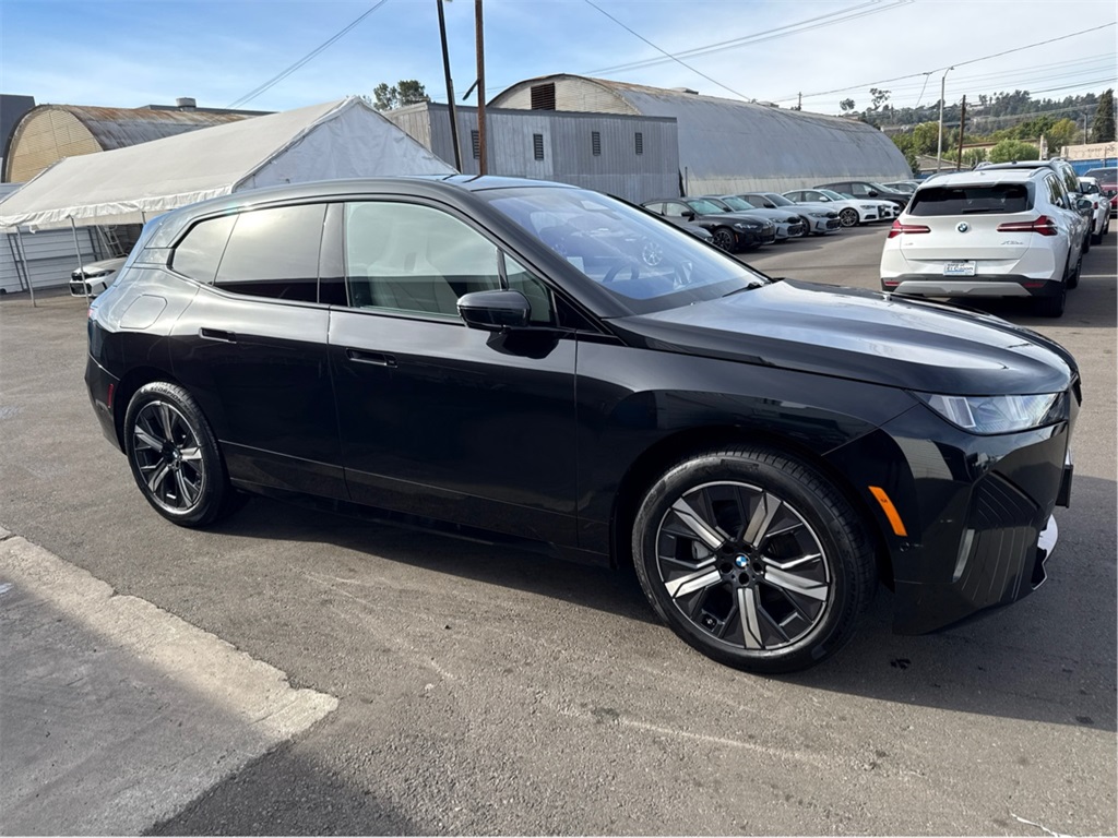 2026 BMW iX 60's photo