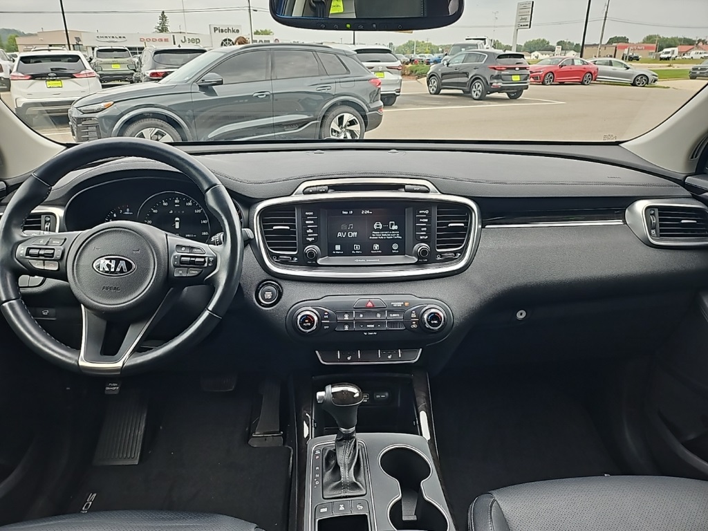 2018 Kia Sorento EX photo 24
