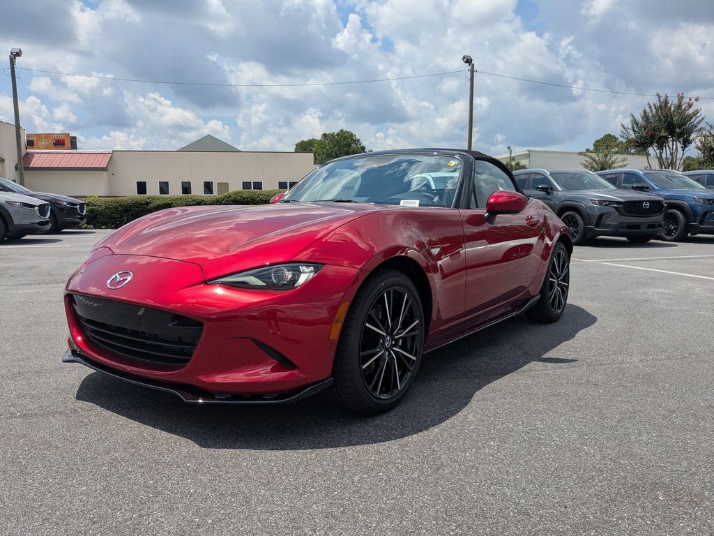 2025 Mazda MX-5 Miata Miata Grand Touring photo 8