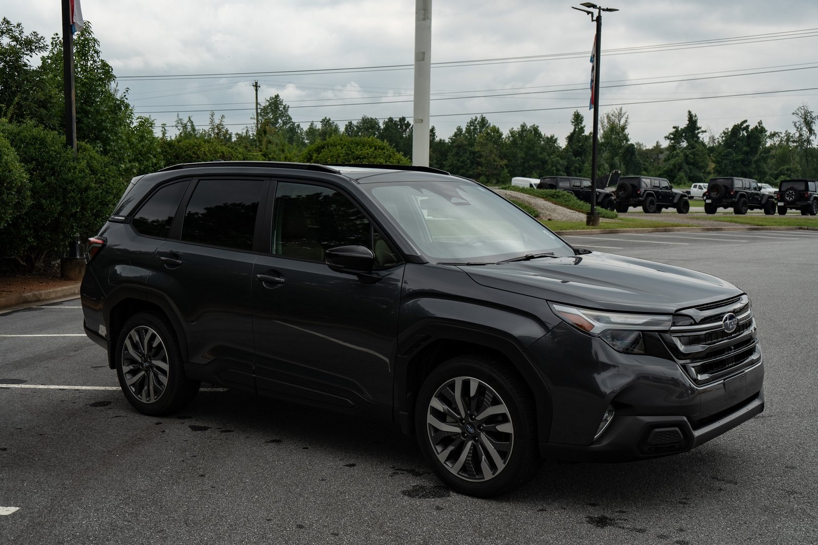 2025 Subaru Forester Touring photo 10