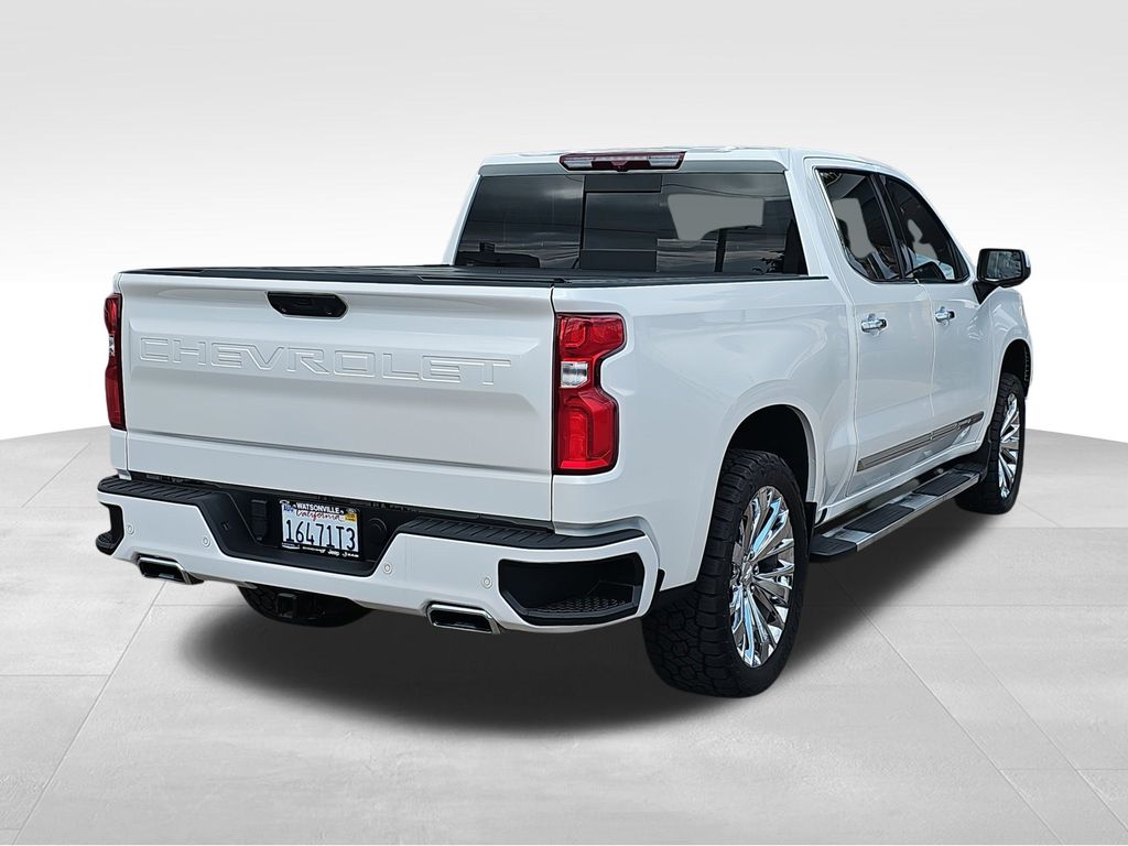 2022 Chevrolet Silverado 1500 High Country photo 2