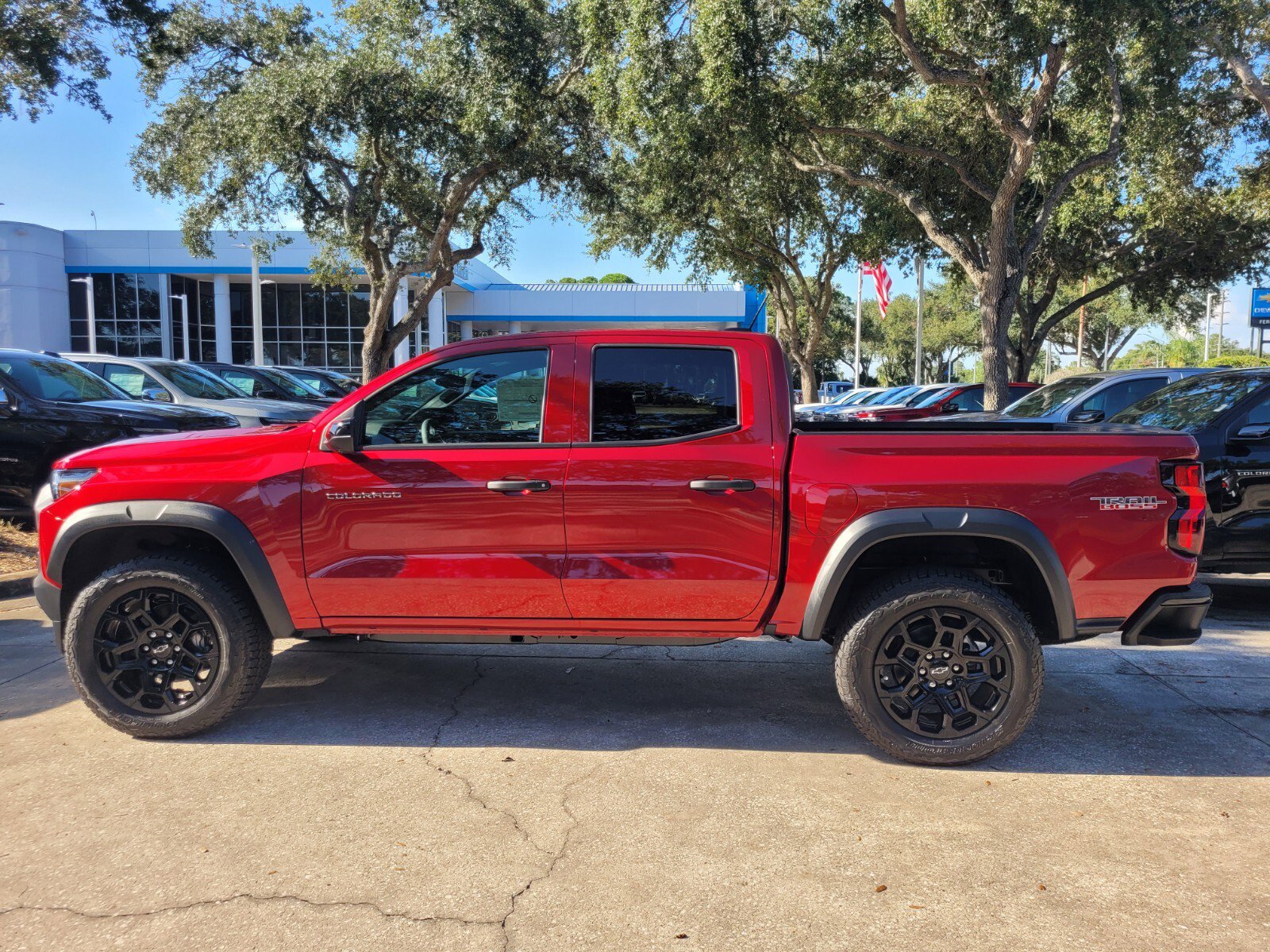 2026 Chevrolet Colorado Trail Boss photo 3