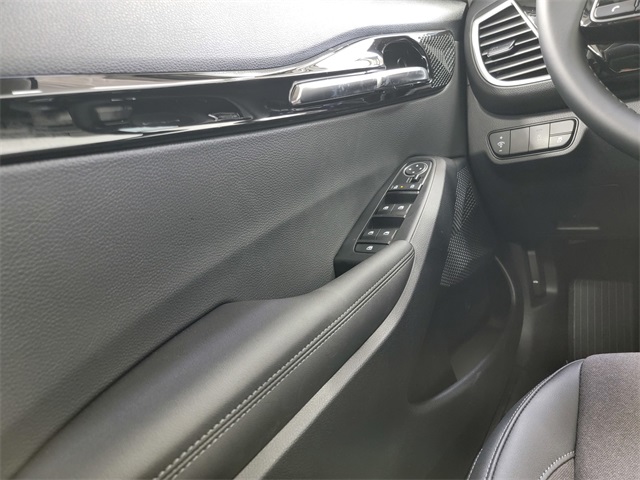 2026 Kia Seltos S photo 27