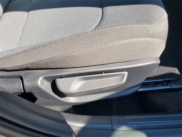 2025 Kia K4 LXS photo 31