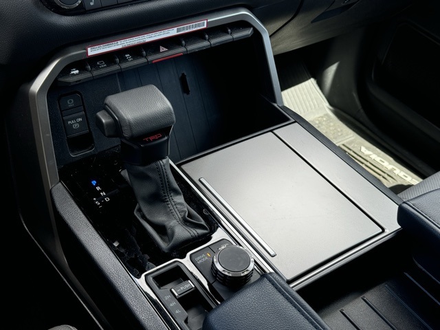 2024 Toyota Sequoia SR5 photo 23