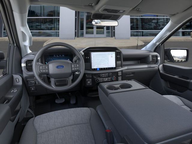 2025 Ford F-150 XL photo 9