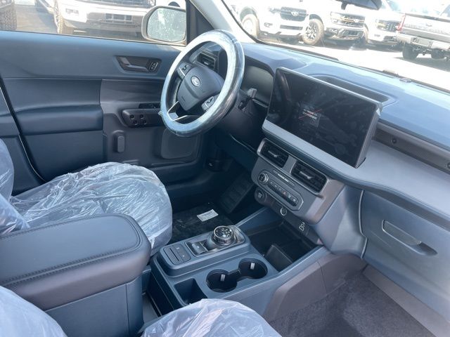 2025 Ford Maverick XLT photo 3