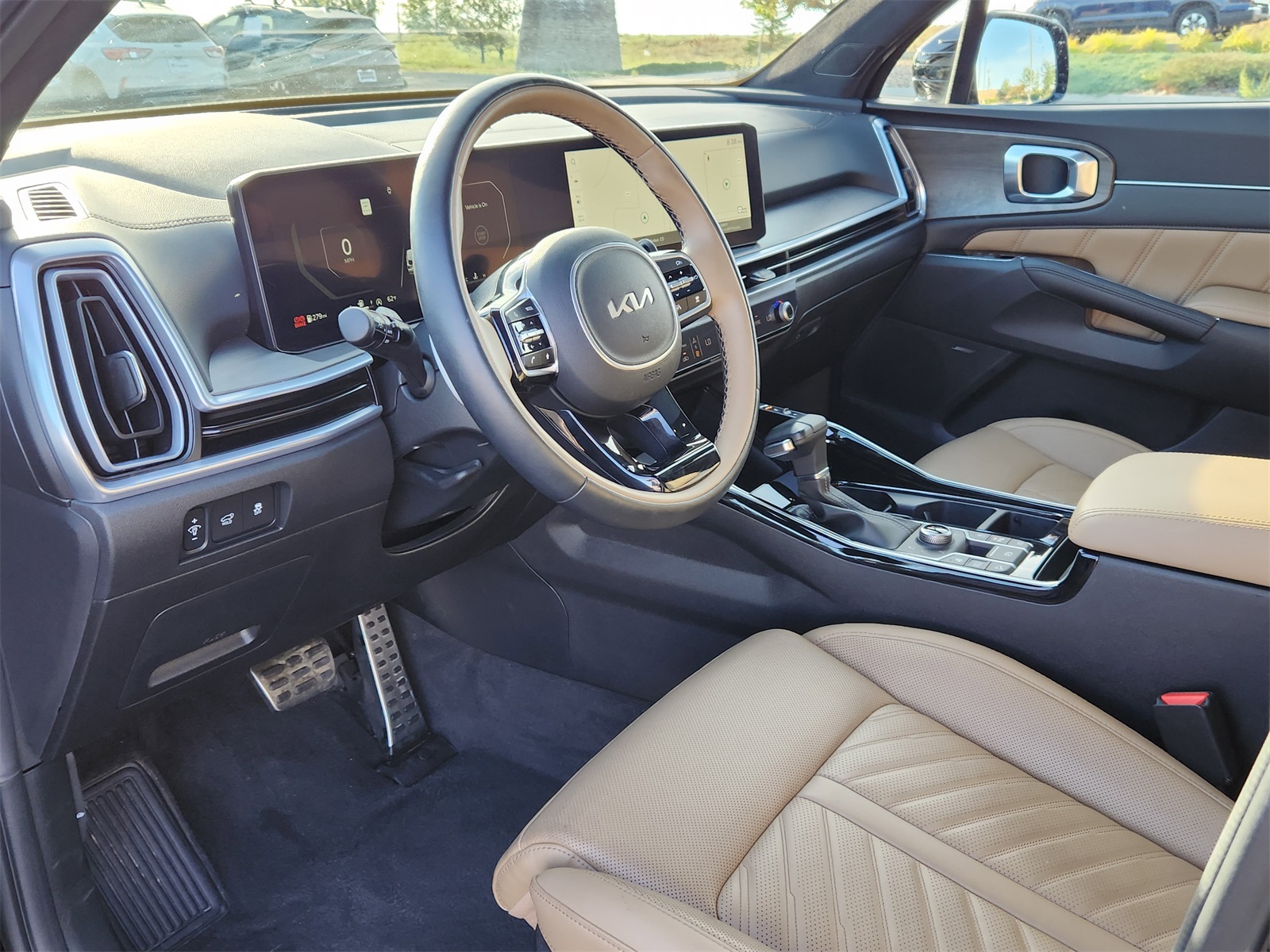2024 Kia Sorento X-Pro SX Prestige photo 4
