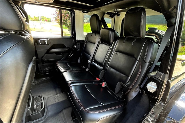 2024 Jeep Wrangler Rubicon X photo 21