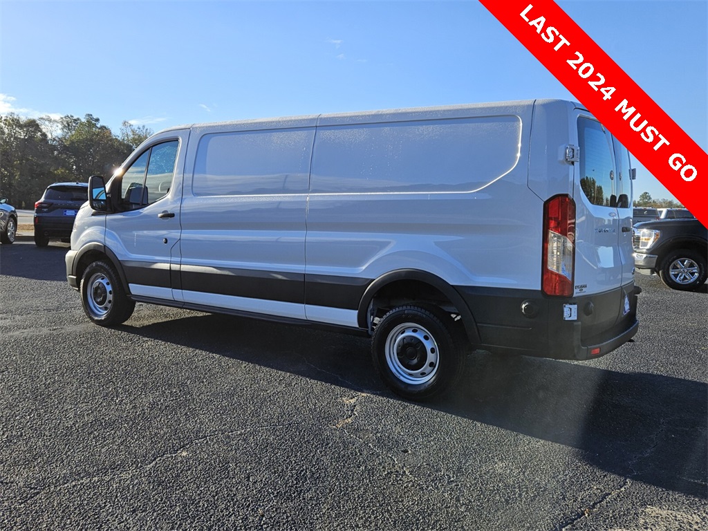 2024 Ford Transit Cargo Van photo 5
