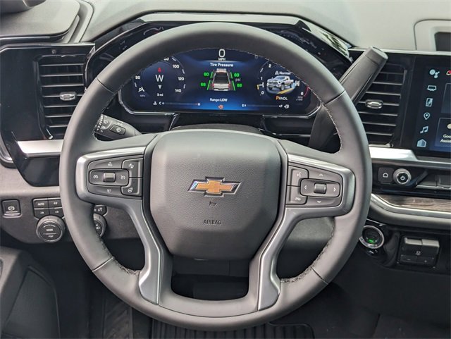2026 Chevrolet Silverado 2500HD LTZ photo 4