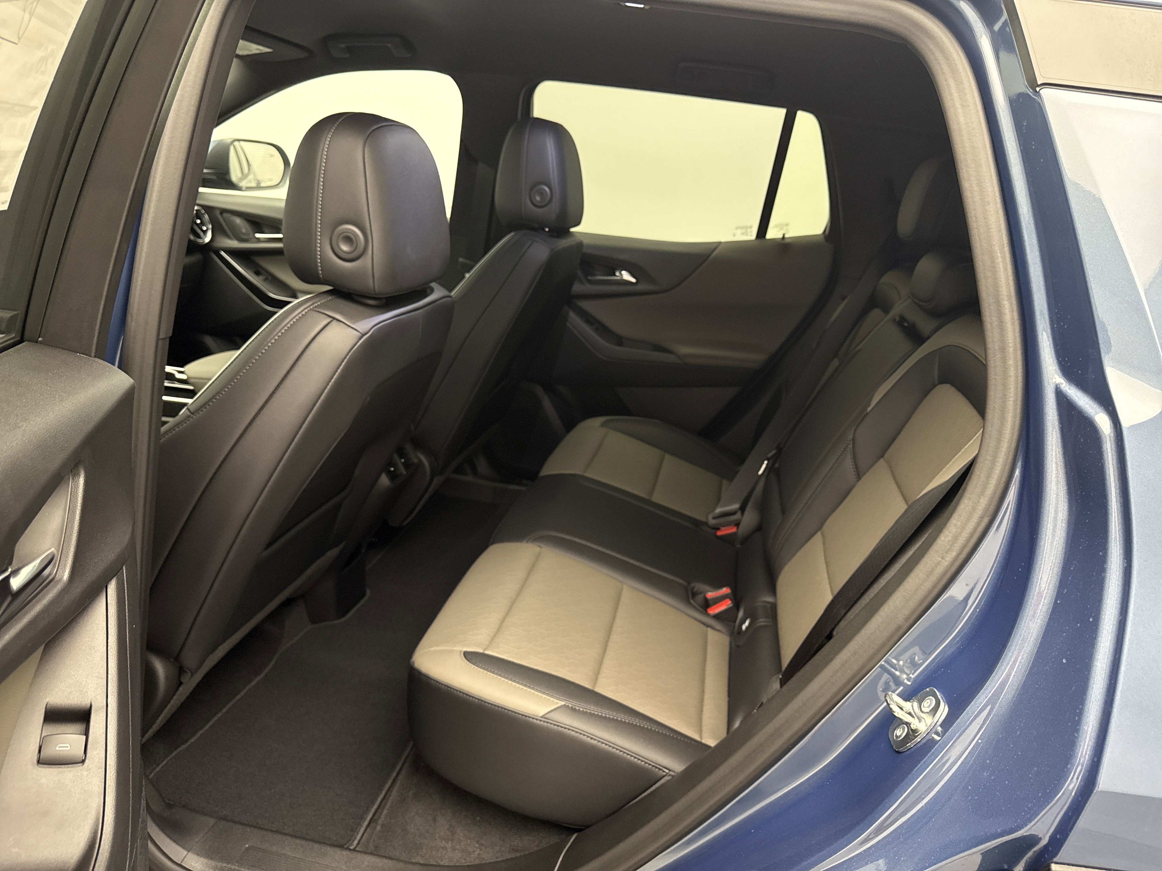 2026 Chevrolet Equinox LT photo 20