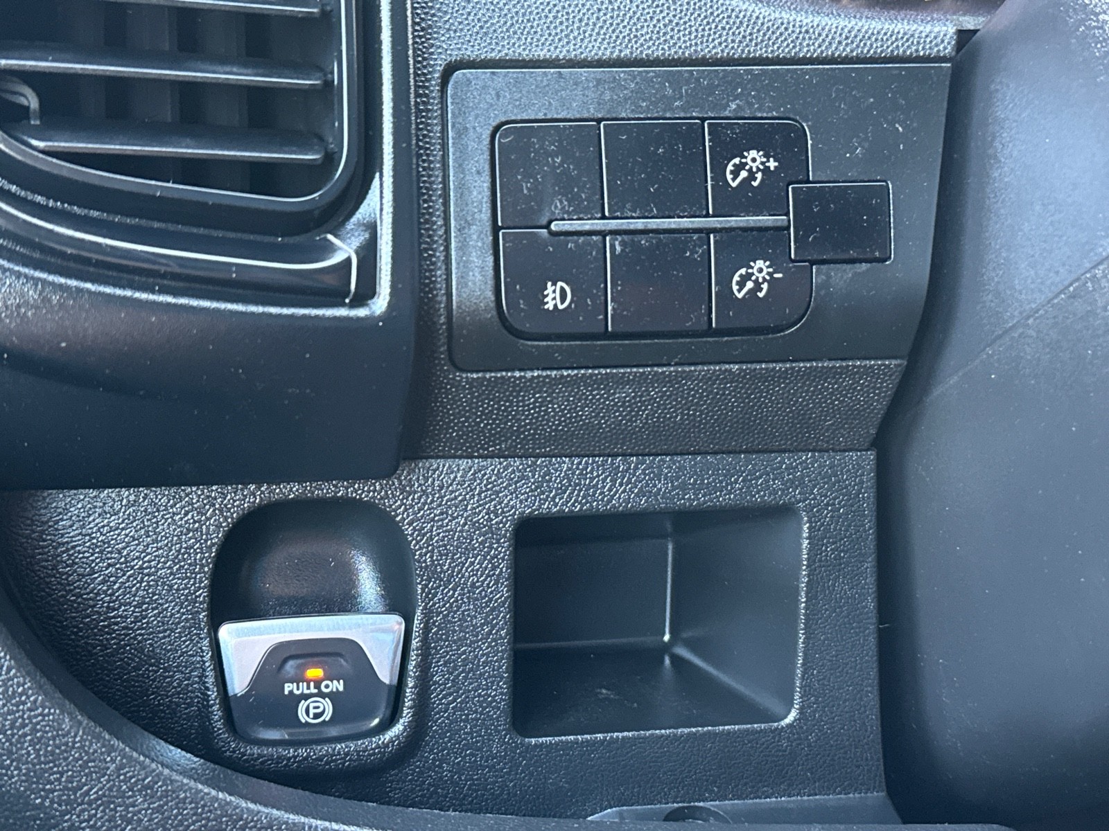 2023 Ram 3500 photo 32