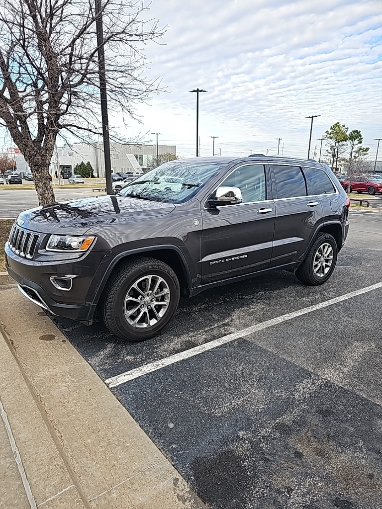 2015 Jeep Grand Cherokee Limited's photo