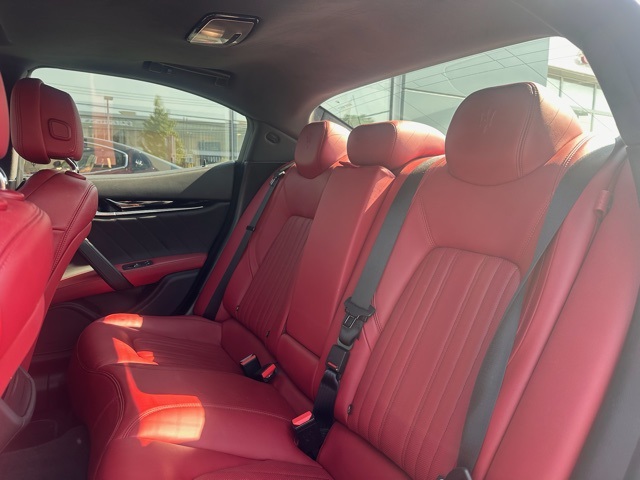 2019 Maserati Ghibli Q4 GranLusso photo 16