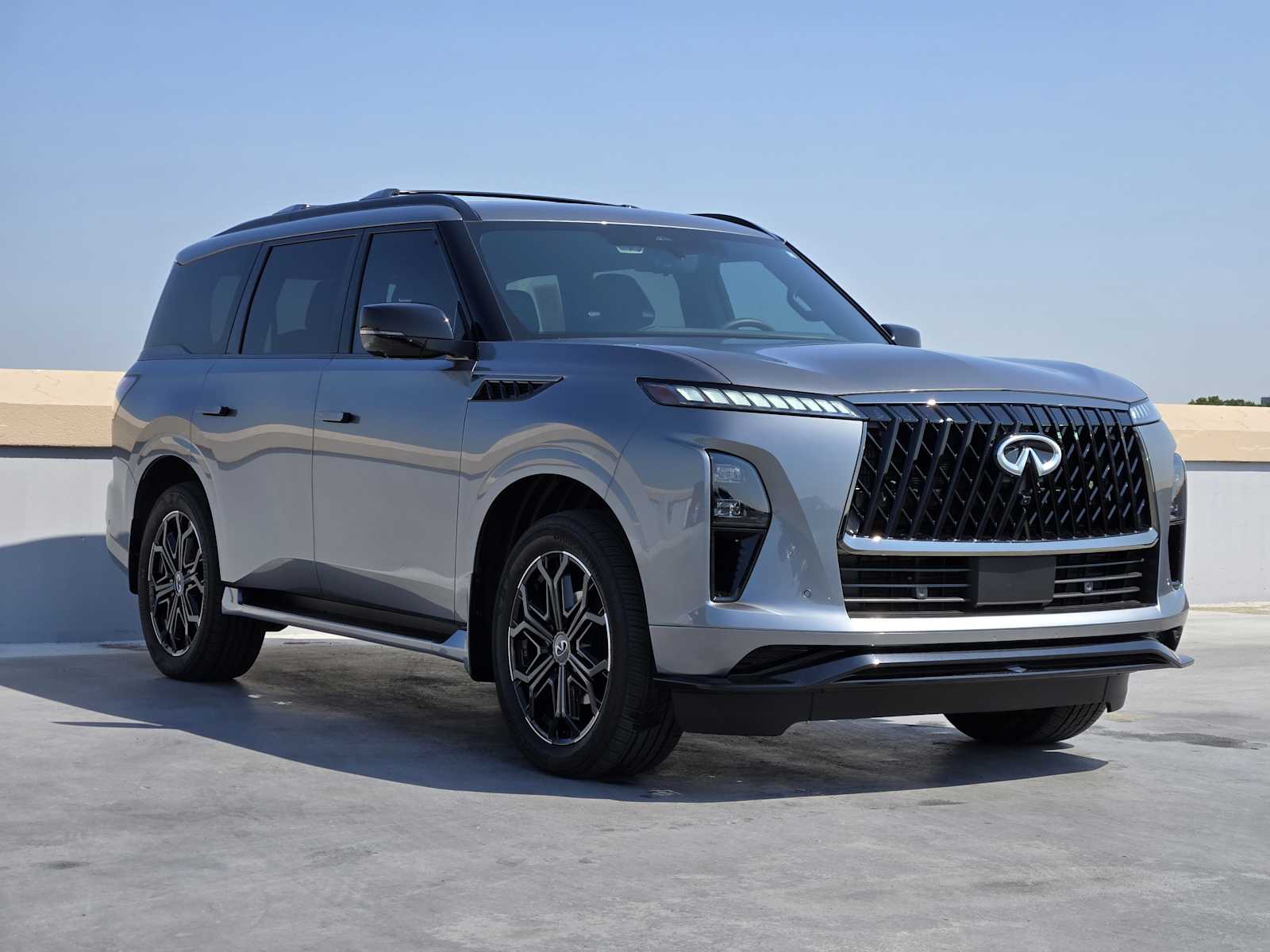 2026 Infiniti QX80 Sensory photo 2