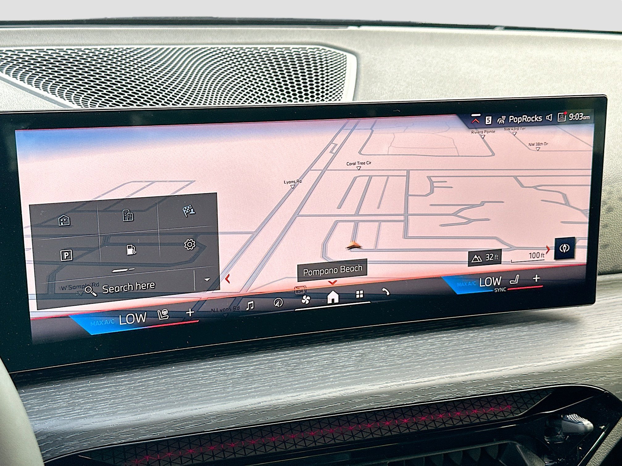 2025 Bmw 230i photo 13