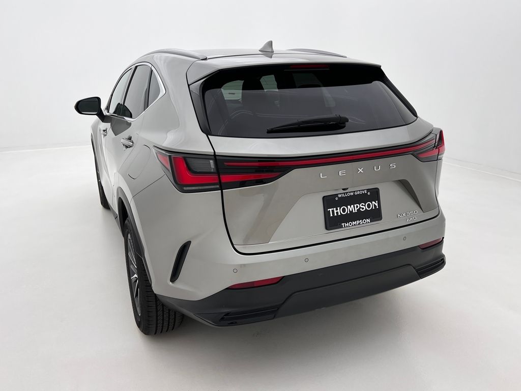 2025 Lexus NX 350 photo 11