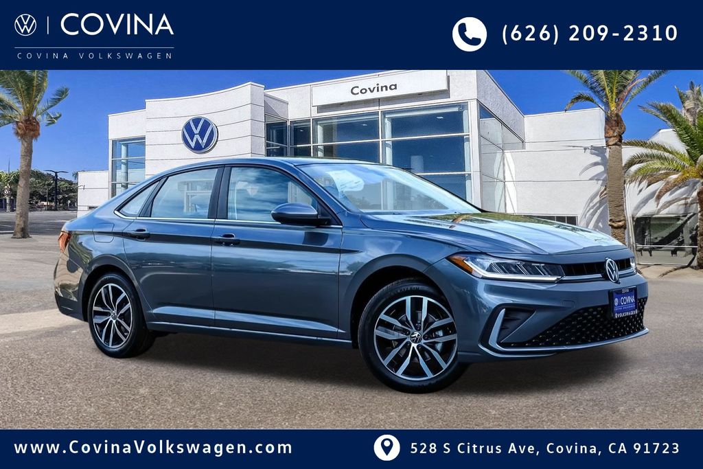 2026 Volkswagen Jetta SE's photo