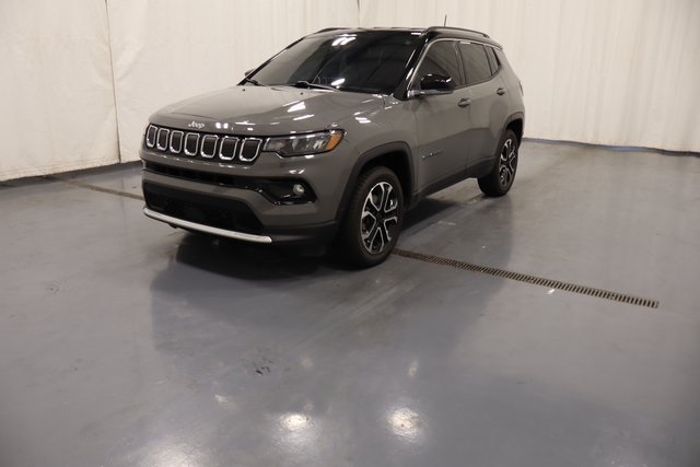 2022 Jeep Compass Limited photo 4