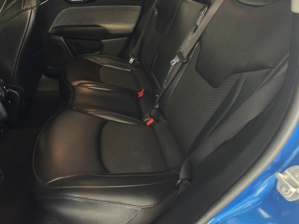 2022 Jeep Compass Latitude photo 9