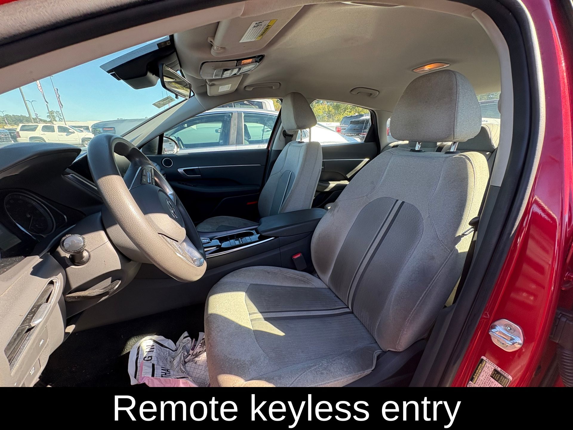 2021 Hyundai Sonata SEL photo 2