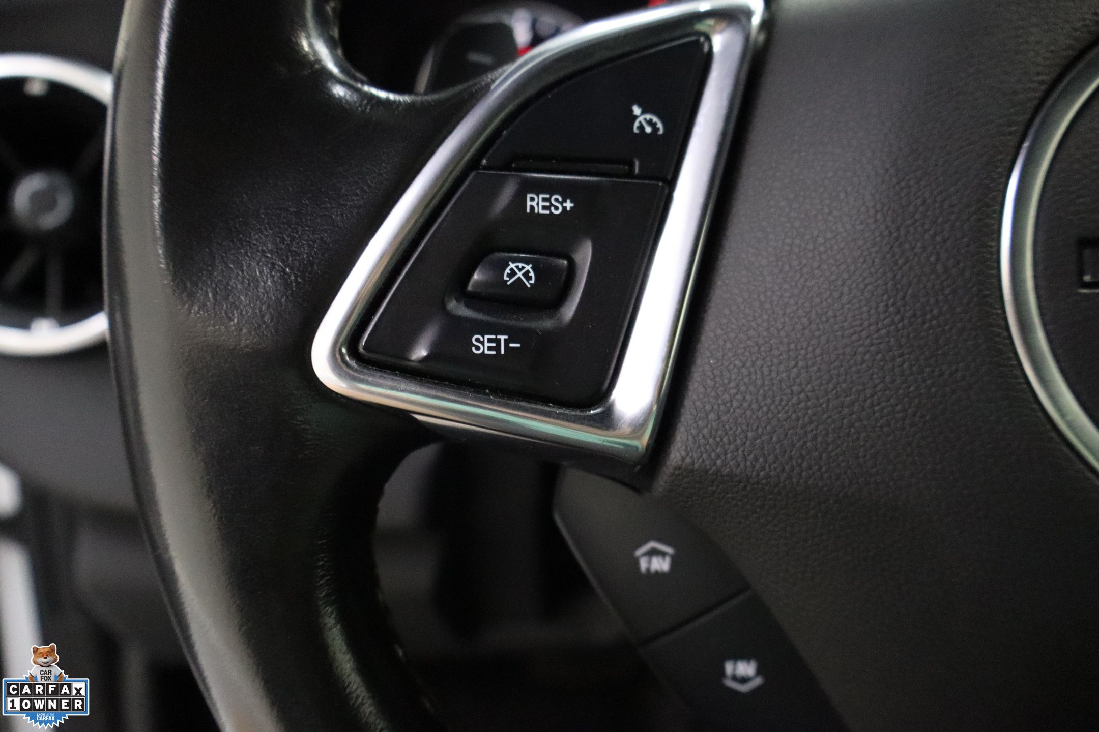 2023 Chevrolet Camaro 1LT photo 14