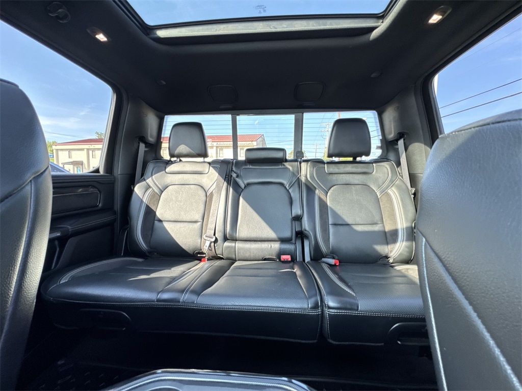 2022 Ram 1500 Laramie photo 13