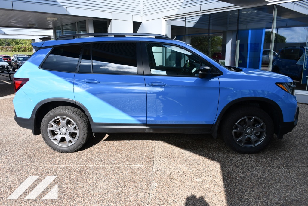 2024 Honda Passport TrailSport photo 9