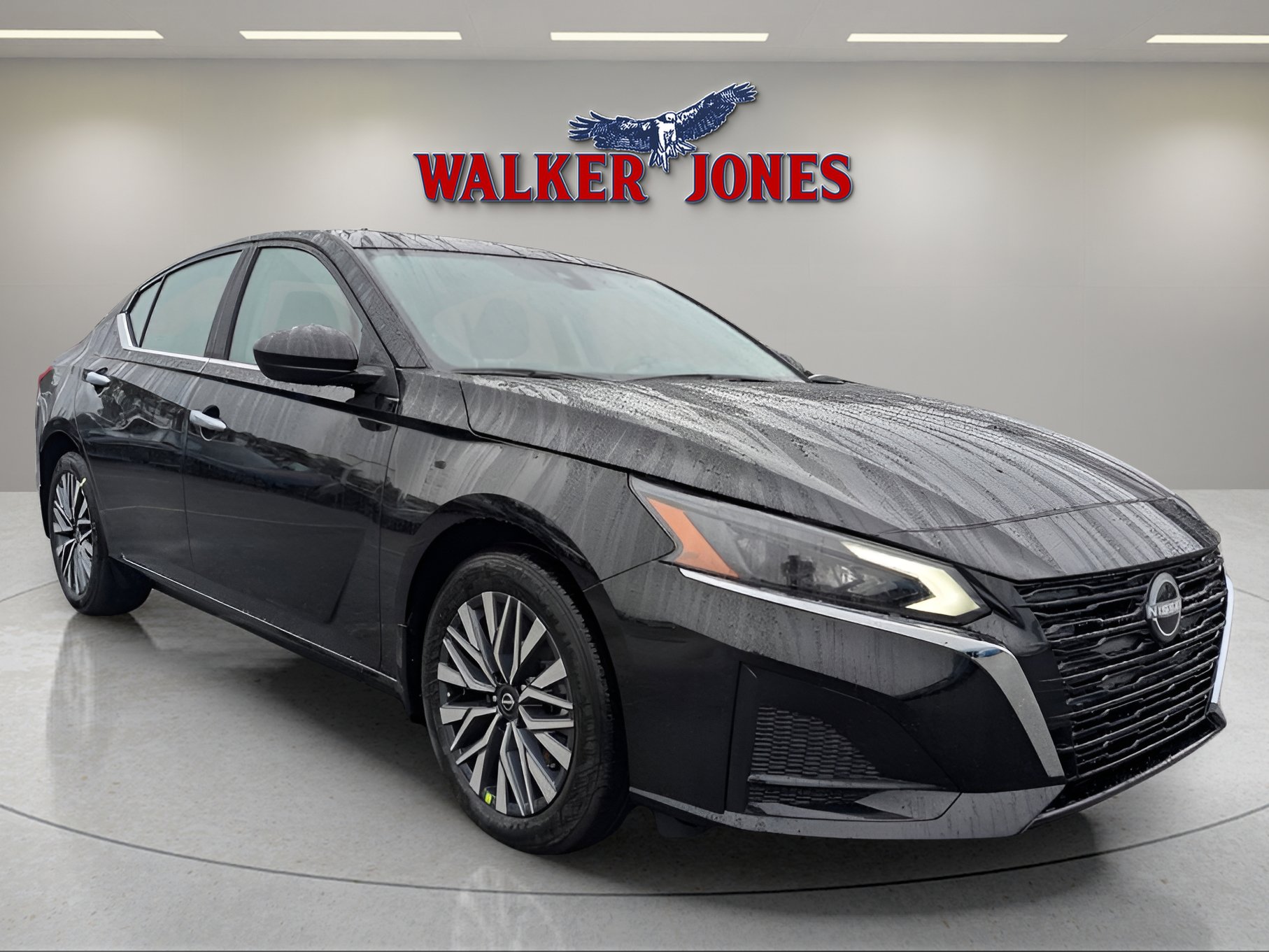 2025 Nissan Altima SV's photo